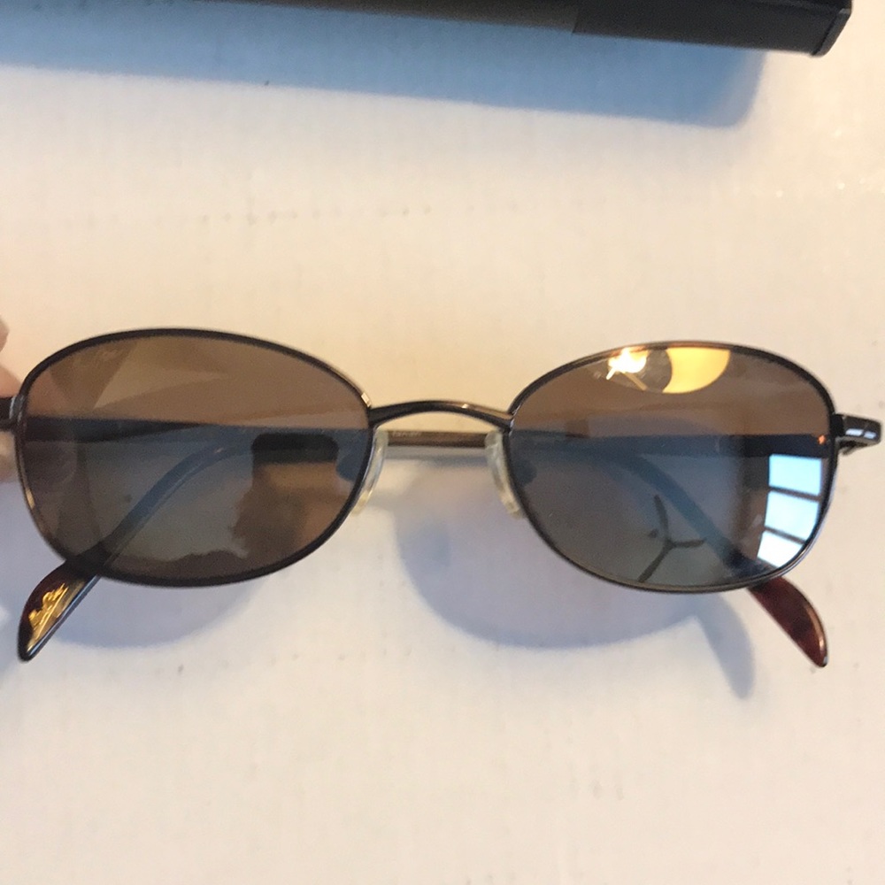 Brown Maui Jim sunglasses